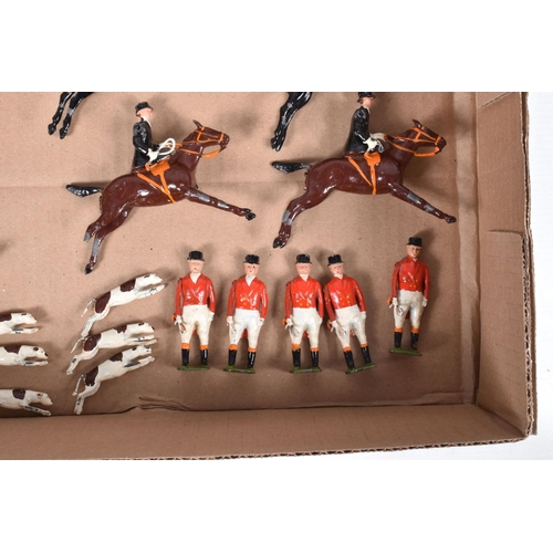 139 - A QUANTITY OF BRITAINS HOLLOWCAST LEAD HUNTING SERIES FIGURES, five mounted and seven standing figur... 