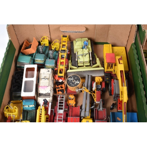 171 - A QUANTITY OF UNBOXED AND ASSORTED PLAYWORN DIECAST VEHICLES, to include Corgi Super Toys Euclid TC-... 