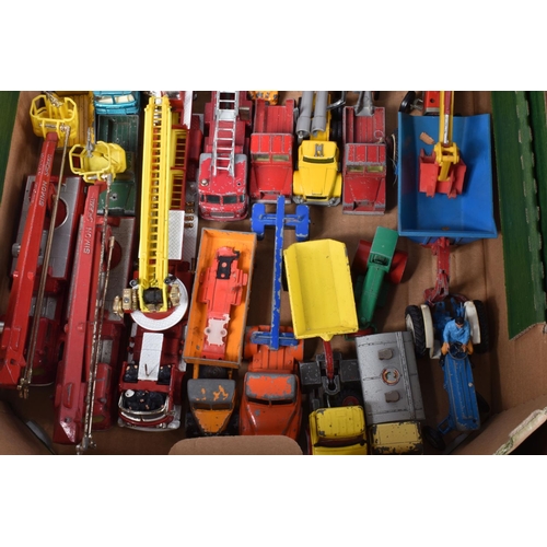 171 - A QUANTITY OF UNBOXED AND ASSORTED PLAYWORN DIECAST VEHICLES, to include Corgi Super Toys Euclid TC-... 