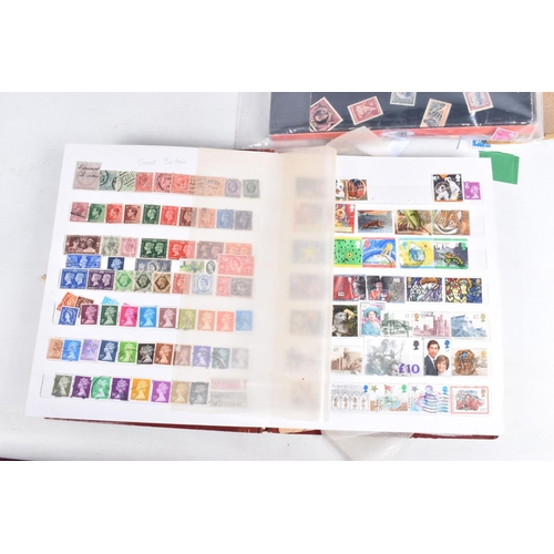 368 - A COLELCTION OF VARIOUS WORLDWIDE STAMP ALBUMS, COLLECTORS PACKS AND LOOSE STAMPS