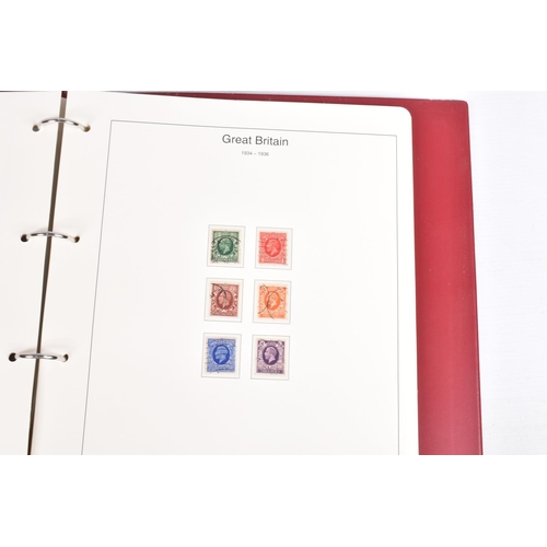 371 - LARGE COLLECTION OF MODERN GB STAMPS AND FDCS, we note largely comprehensive range of Presentation p... 