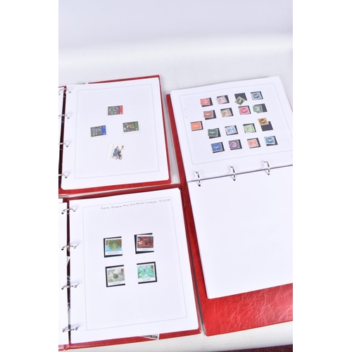 371 - LARGE COLLECTION OF MODERN GB STAMPS AND FDCS, we note largely comprehensive range of Presentation p... 