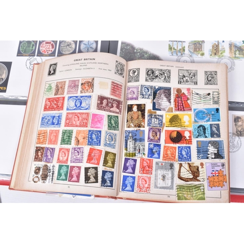 372 - COLLECTION OF MAINLY GB FDCs AND PRESENTATION PACKS WITH THE ODD BOOKLET TOO, main value in 1935 3/-... 