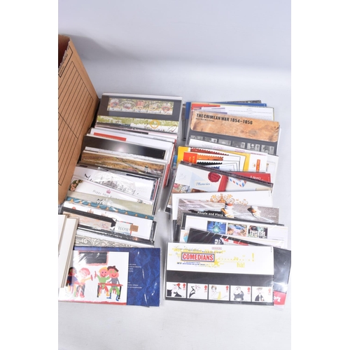 374 - GB COLLECTION OF PHQs AND A QUNATITY OF PRESENTATION PACKS to approximately 2005