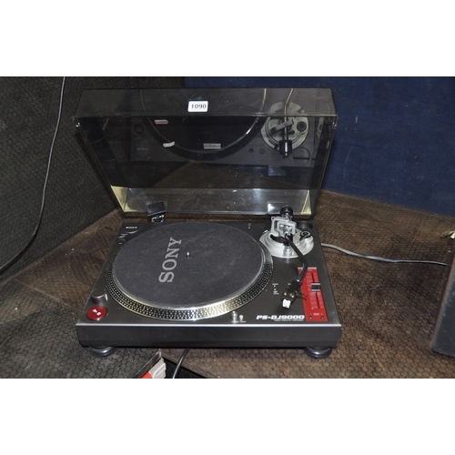 1049 - A SONY PS-DJ9000 TURNTABLE with pitch control, Stentor 500 cartridge, plexi glass lid (one hinge bro... 