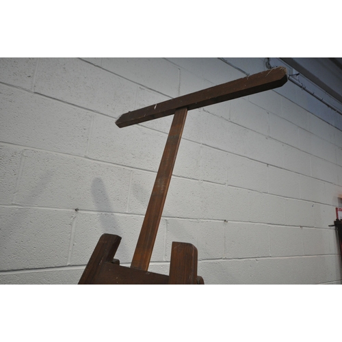 1228 - A LARGE 20TH CENTURY PINE A FRAME ARTIST EASEL, with adjustable height and two picture pegs, maximum... 