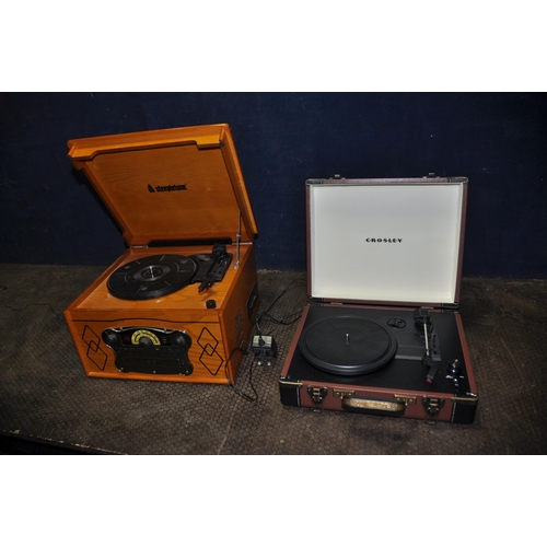 1059 - A STEEPLETONE CHICHESTER 2 RETRO HI FI, a Steepletone Roxy 1 retro Hi Fi and a Crosley suitcase reco... 