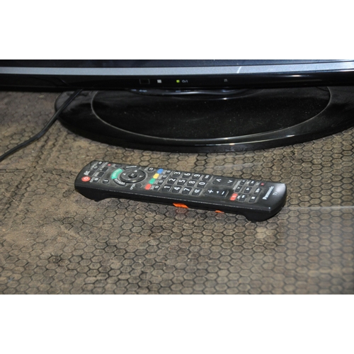 1064 - A PANASONIC TX-L32X10BA 32TV with remote (PAT pass and working)