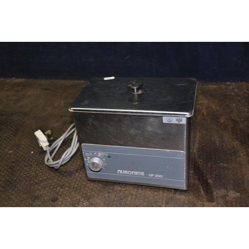 1073 - A NUSONICS GP200 ULTRASONIC CLEANER with basket width 27cm depth 16cm height 22cm (PAT pass and work... 