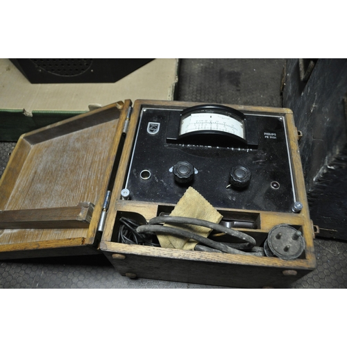 1080 - FOUR ITEMS OF VINTAGE ELECTRONIC TEST EQUIPMENT comprising of a cased Type 106 signal generator, a w... 