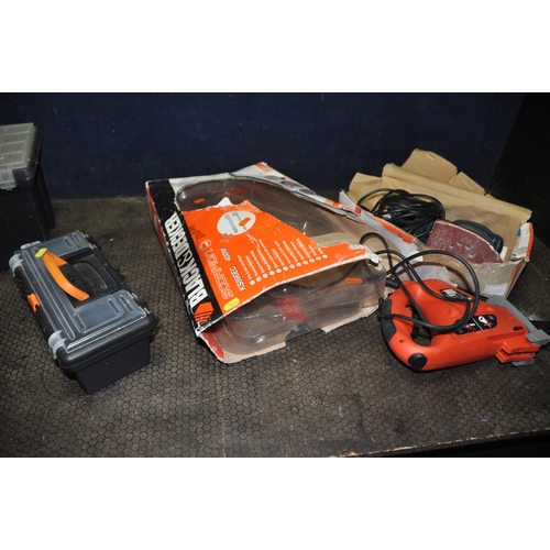 1092 - A BLACK AND DECKER 2IN1 SANDER and Scorpion saw (both PAT pass and working) a vintage Black and Deck... 