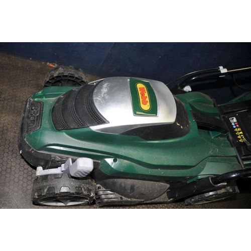 1105 - A WEBB ELECTRIC LAWN MOWER with grassbox, 33cm cut (PAT pass and working)