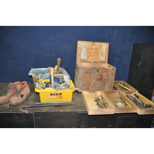 1114 - A VINTAGE WOODEN CRATE AND TWO BOXES CONTAINING TOOLS  crate has four lift out trays with hammers, c... 