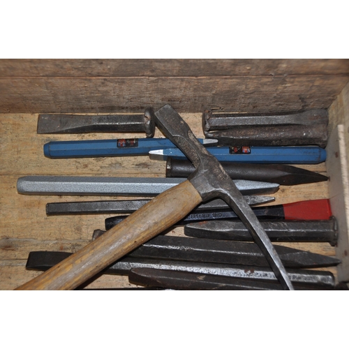 1114 - A VINTAGE WOODEN CRATE AND TWO BOXES CONTAINING TOOLS  crate has four lift out trays with hammers, c... 