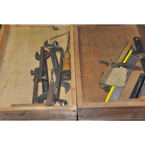 1114 - A VINTAGE WOODEN CRATE AND TWO BOXES CONTAINING TOOLS  crate has four lift out trays with hammers, c... 