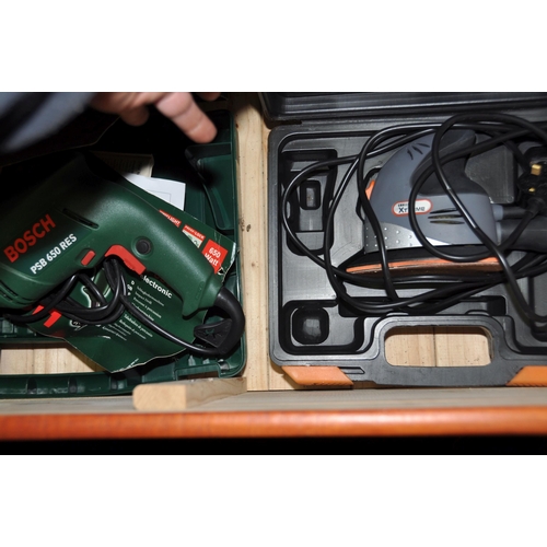 1115 - TWO WOODEN CHESTS AND A METAL TOOLBOX CONTAINING POWER AND HAND TOOLS including  a Bosch PSB650 RES ... 