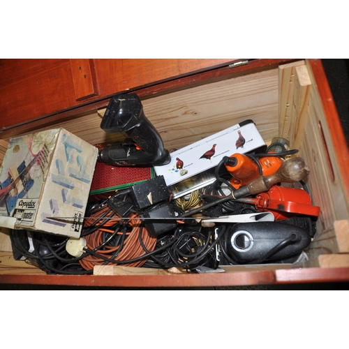 1115 - TWO WOODEN CHESTS AND A METAL TOOLBOX CONTAINING POWER AND HAND TOOLS including  a Bosch PSB650 RES ... 