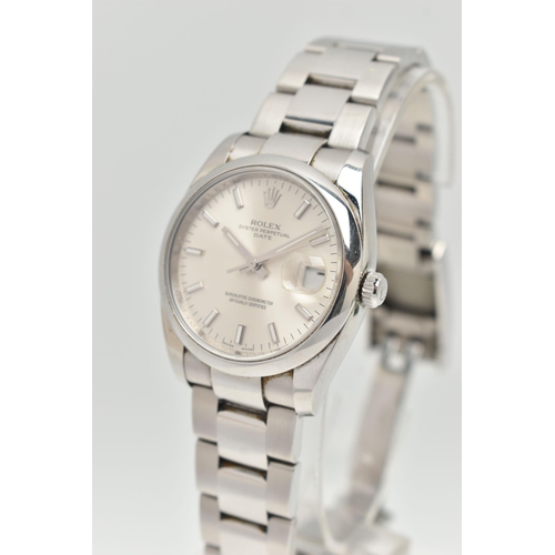 39 - A 'ROLEX' OYSTER PERPETUAL DATE WRISTWATCH, automatic movement, round silvered dial signed 'Rolex' O... 