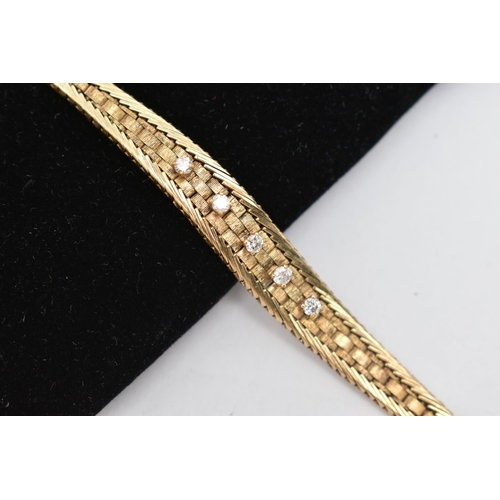 55 - A 9CT GOLD DIAMOND SET BRACELET, mesh bracelet, set with a row of five raised claw set, round brilli... 