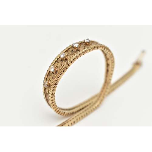 55 - A 9CT GOLD DIAMOND SET BRACELET, mesh bracelet, set with a row of five raised claw set, round brilli... 