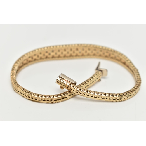 55 - A 9CT GOLD DIAMOND SET BRACELET, mesh bracelet, set with a row of five raised claw set, round brilli... 