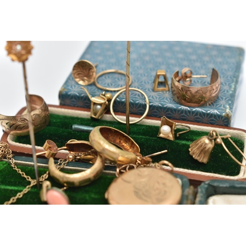 58 - AN ASSORTMENT OF YELLOW METAL JEWELLERY, to include two cased stick pins, fitted with base metal pin... 