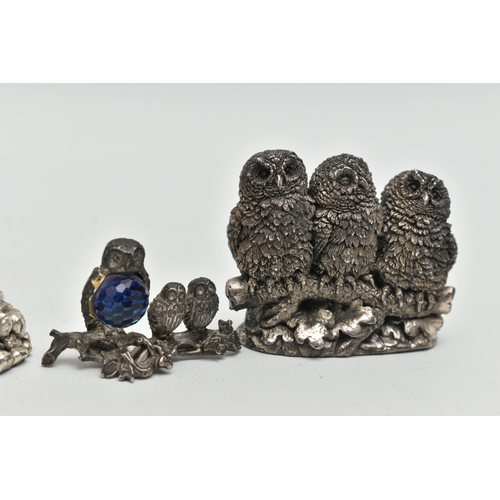 102 - TWO 'COUNTRY ARTISTS' SILVER FIGURINES, the first of three owls sat on a branch, hallmarked 'Country... 