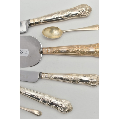 117 - A SELECTION OF SILVERWARE, to include a late Victorian decorative embossed silver pin dish with hear... 