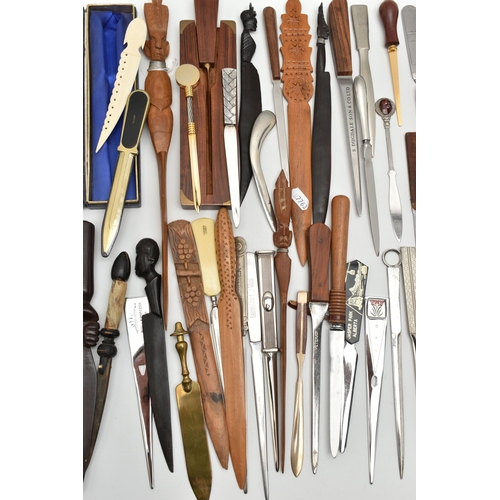 136 - APPROXIMATELY EIGHTY ASSORTED LETTER OPENERS IN TREEN, PLASTIC AND ASSORTED BASE METALS, includes a ... 