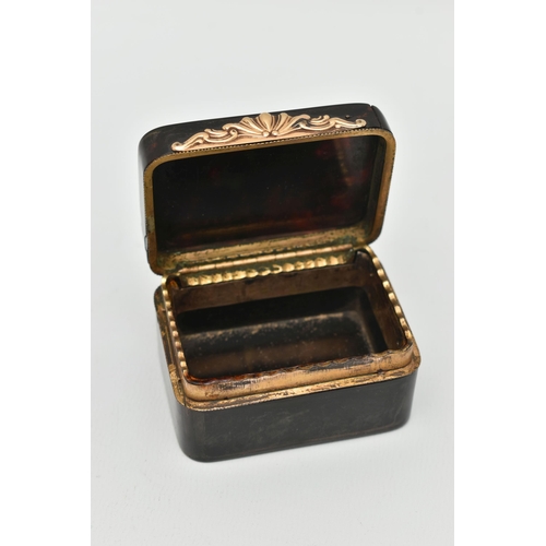 80 - A LATE 18TH / 19TH CENTURY CONTINENTAL TORTOISESHELL AND YELLOW AND WHITE METAL MOUNTED AND INLAID S... 