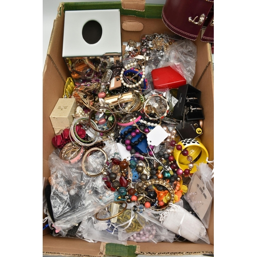 141 - A BOX OF ASSORTED COSTUME JEWELLERY AND ITEMS, to include various beaded necklaces, brooches, earrin... 