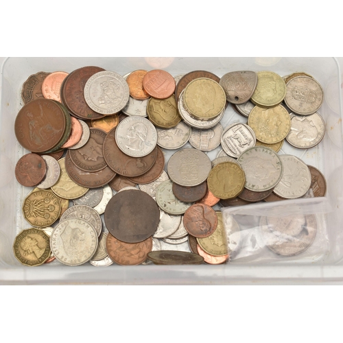 153 - A SMALL PLASTIC BOX OF MIXED COINS, to include 10x old round one pound coins, includes USA Dollar bi... 