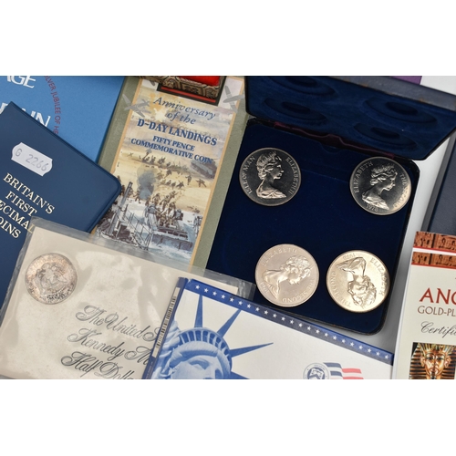 165 - TWO SHOE BOXES CONTAINING UK AND WORLD COINAGE, to include a USA 2005 Proof Mint Set of coins, 2000 ... 