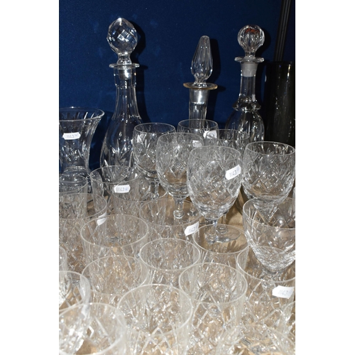 373 - A QUANTITY OF WEBB CORBETT CRYSTAL AND OTHER GLASSWARE, comprising a set of six 'Georgian' pattern s... 