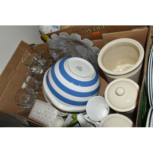 410 - FIVE BOXES AND LOOSE CERAMICS AND GLASS WARE, to include a TG Green Cornish Ware mixing bowl, Sadler... 