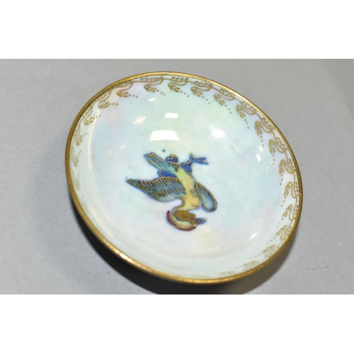 502 - A WEDGWOOD BONE CHINA LUSTRE PIN DISH, pattern no. Z4829, having a mottled blue exterior, a mother o... 