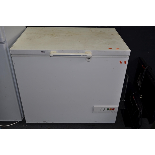 A HOTPOINT CHEST FREEZER width 92cm depth 66cm height 85cm (PAT pass