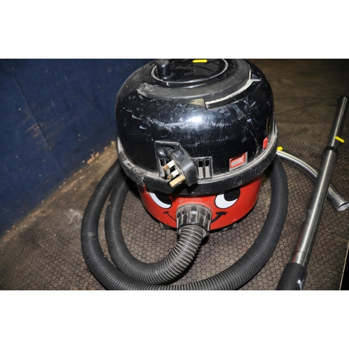 1120 - A NUMATIC HVR200 HENRY VACUUM CLEANER with pipe and tube (PAT pass and working)