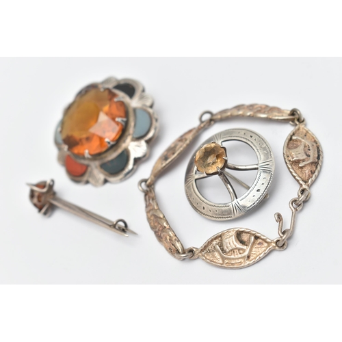 37 - AN ASSORTMENT OF SCOTTISH JEWELLERY, to include a silver brooch, set with a large circular cut orang... 