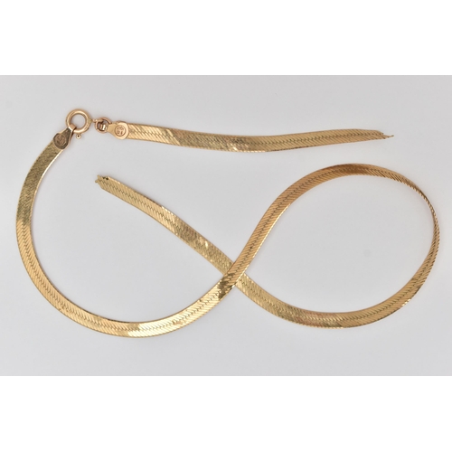 59 - A 9CT GOLD FLAT HERRINGBONE CHAIN, AF fitted with a spring clasp, hallmarked 9ct Sheffield, approxim... 