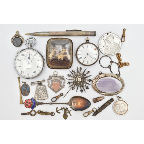 129 - ASSORTED ITEMS, to include a silver guilloche enamel pill box with chain handle, hallmarked Birmingh... 