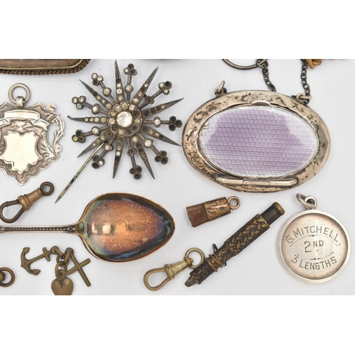 129 - ASSORTED ITEMS, to include a silver guilloche enamel pill box with chain handle, hallmarked Birmingh... 