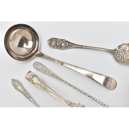 136 - A SELECTION OF SILVERWARE, to include a silver ladle, hallmark rubbed, a 1950's silver napkin ring, ... 