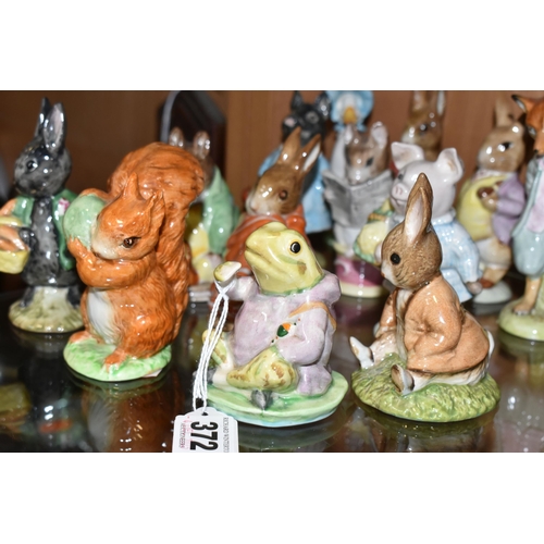 372 - A COLLECTION OF BESWICK BEATRIX POTTER'S CHARACTER FIGURINES, comprising Jemima Puddle-Duck, Peter R... 