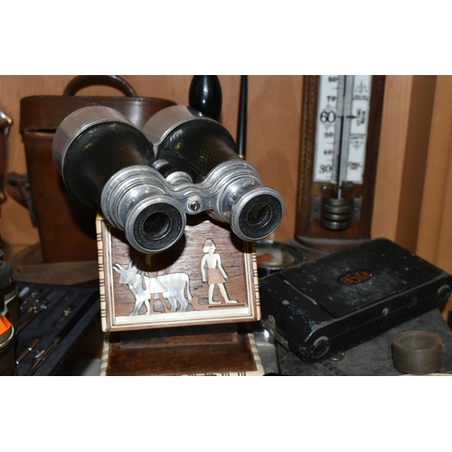 382 - A GROUP OF LATE 19TH/EARLY 20TH CENTURY TREEN AND BINOCULARS, comprising an ebony 'Egg' sock darner,... 