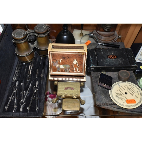 382 - A GROUP OF LATE 19TH/EARLY 20TH CENTURY TREEN AND BINOCULARS, comprising an ebony 'Egg' sock darner,... 