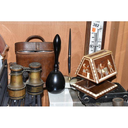 382 - A GROUP OF LATE 19TH/EARLY 20TH CENTURY TREEN AND BINOCULARS, comprising an ebony 'Egg' sock darner,... 