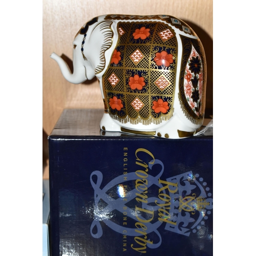 389 - A BOXED ROYAL CROWN DERBY ELEPHANT, with gold stopper, Condition Report: good condition