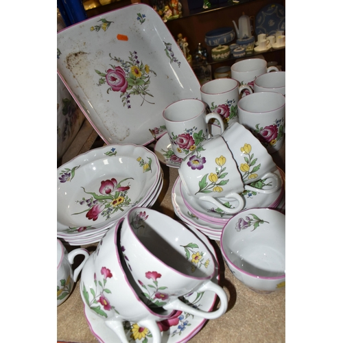 415 - A ONE HUNDRED AND ONE PIECE SPODE MARLBOROUGH SPRAYS DINNER SERVICE, comprising a large round tureen... 