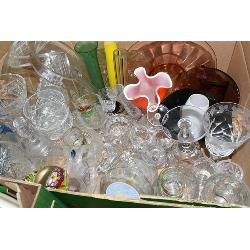 448 - TWO BOXES AND LOOSE ASSORTED GLASSWARES AND CERAMICS, to include a vintage Job Wragg soda syphon, pa... 